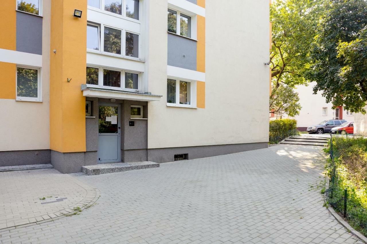 Klimatyczne Studio Metro Slodowiec Warszawa Exteriör bild